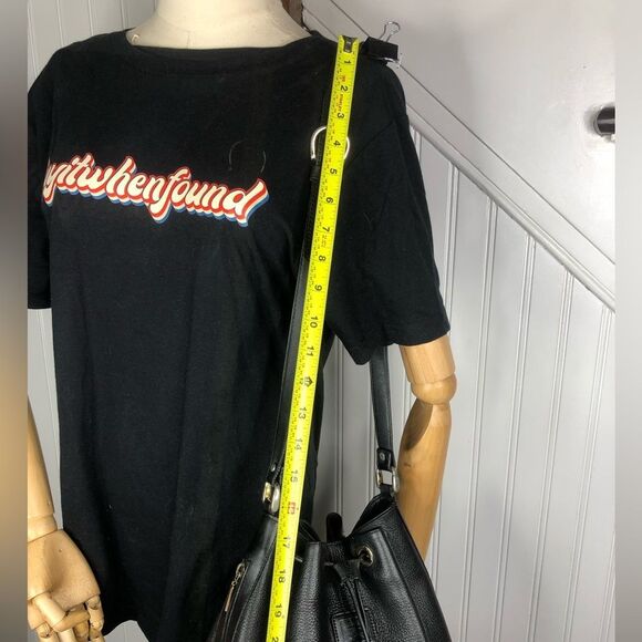 BURBERRYS Large Black Leather Bucket Drawstring Bag Nova Check Lining Authentic - Picture 8 of 17